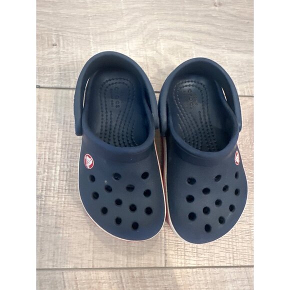 Crocs Kids Navy & Red Classic Clogs With Ventilated Design Child 7 - Picture 2 of 6
